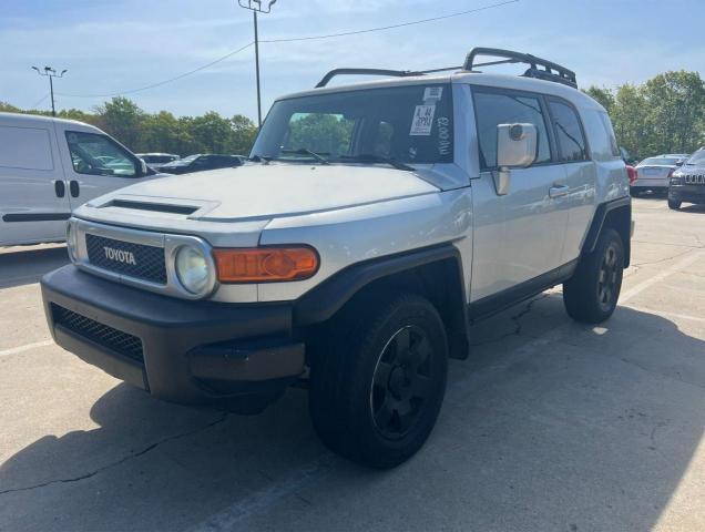 Photo 1 VIN: JTEBU11F270042584 - TOYOTA FJ CRUISER 