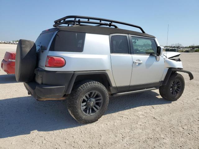 Photo 2 VIN: JTEBU11F270049518 - TOYOTA FJ CRUISER 