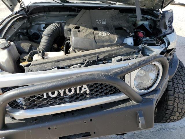 Photo 11 VIN: JTEBU11F270091381 - TOYOTA FJ CRUISER 