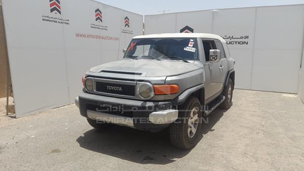 Photo 5 VIN: JTEBU11F29K069016 - TOYOTA FJ CRUISER 