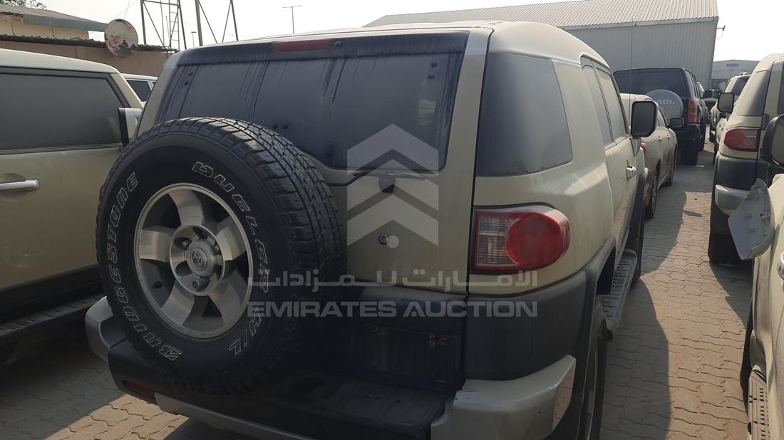 Photo 8 VIN: JTEBU11F2AK086418 - TOYOTA FJ 