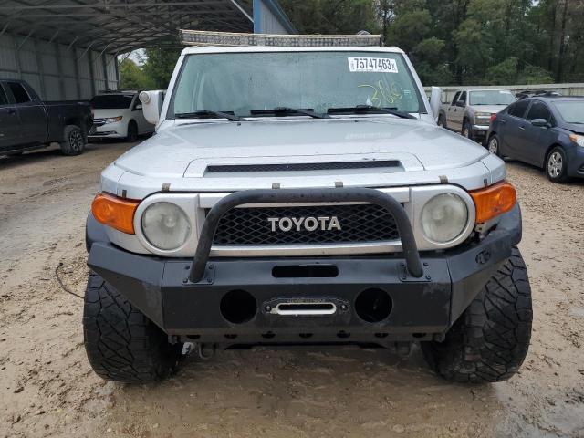 Photo 4 VIN: JTEBU11F370024563 - TOYOTA FJ CRUISER 