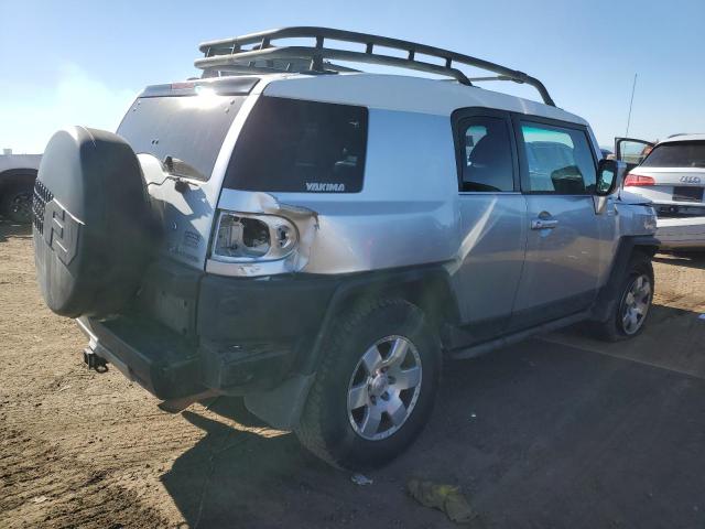 Photo 2 VIN: JTEBU11F370025082 - TOYOTA FJ CRUISER 