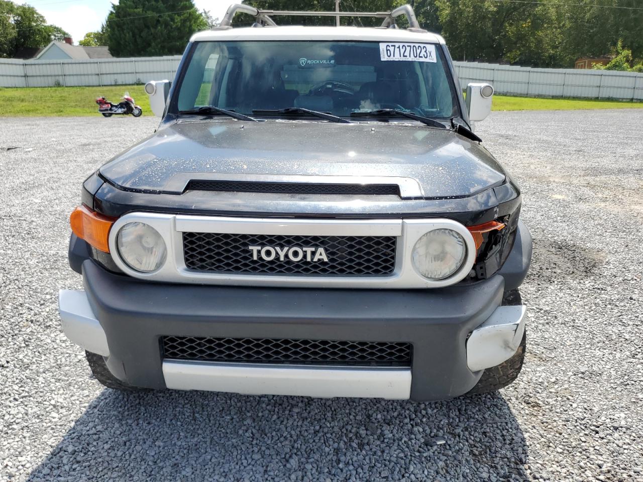 Photo 4 VIN: JTEBU11F370099330 - TOYOTA FJ CRUISER 