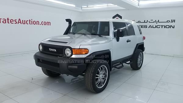 Photo 4 VIN: JTEBU11F38K055060 - TOYOTA FJ CRUISER 