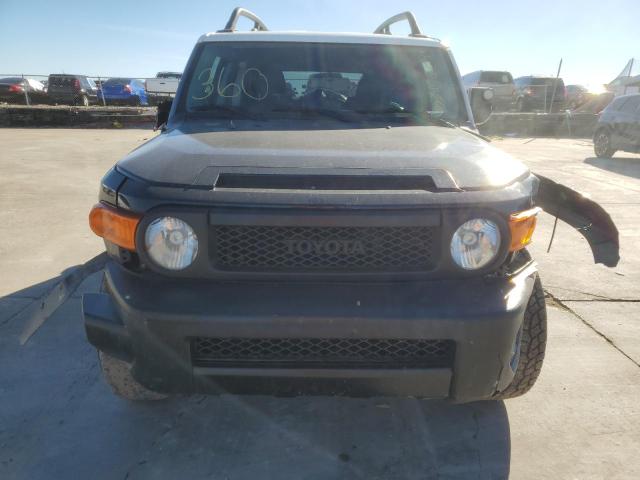 Photo 4 VIN: JTEBU11F470015998 - TOYOTA FJ CRUISER 