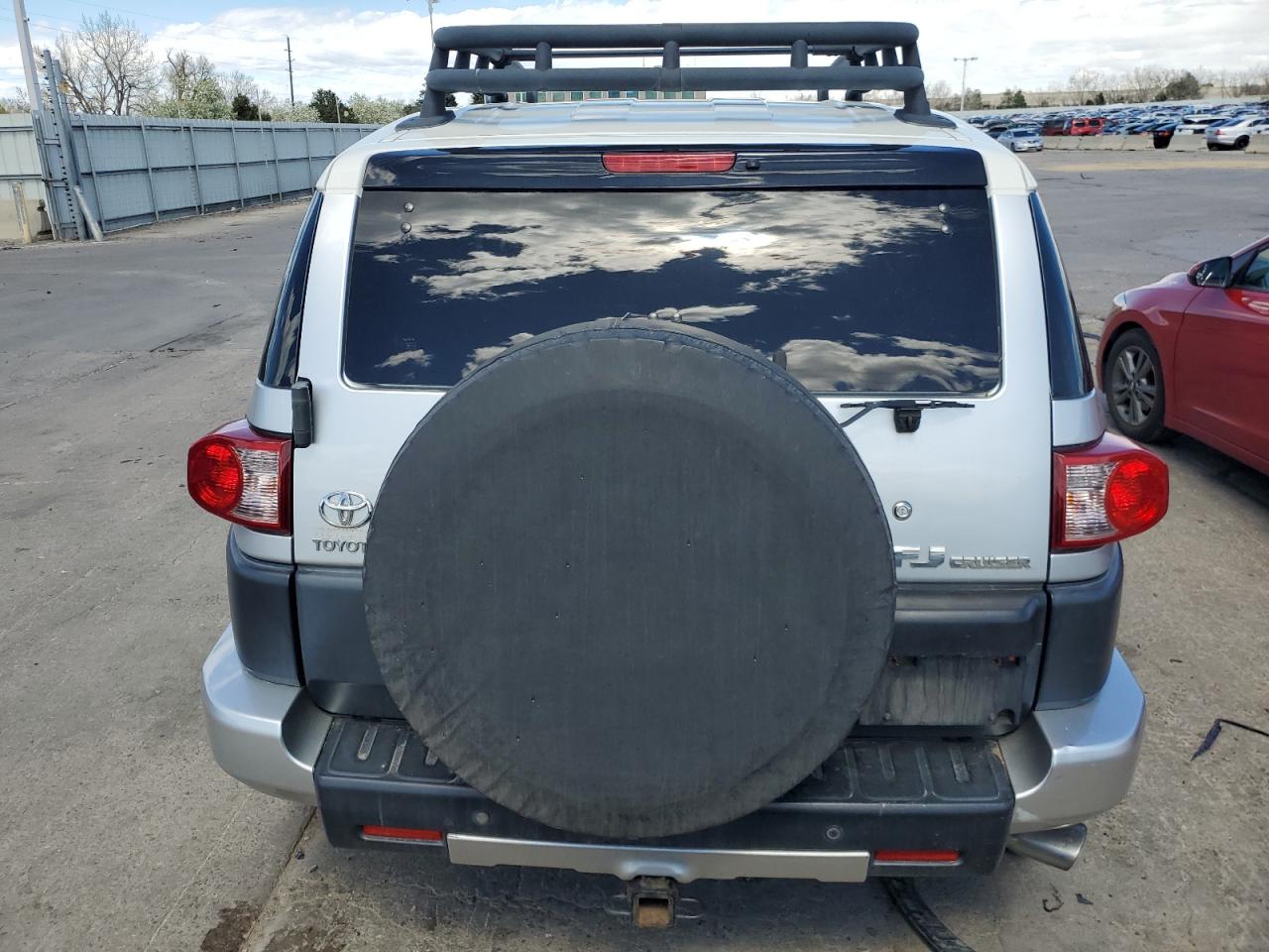 Photo 5 VIN: JTEBU11F470068572 - TOYOTA FJ CRUISER 