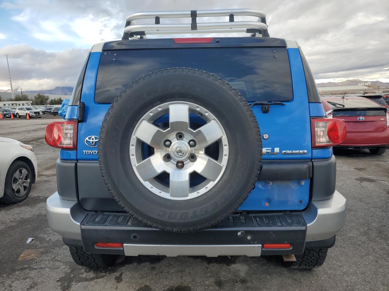 Photo 5 VIN: JTEBU11F470090975 - TOYOTA FJ CRUISER 