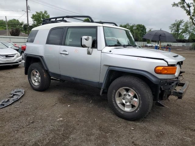 Photo 3 VIN: JTEBU11F48K025176 - TOYOTA FJ CRUISER 