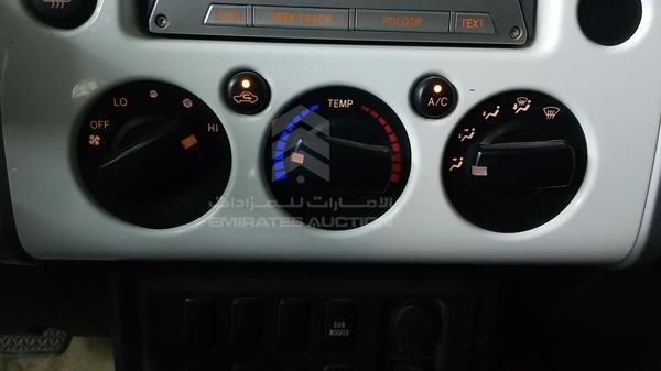 Photo 15 VIN: JTEBU11F48K045119 - TOYOTA FJ CRUISER 