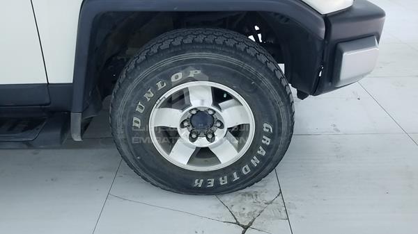 Photo 32 VIN: JTEBU11F48K045119 - TOYOTA FJ CRUISER 