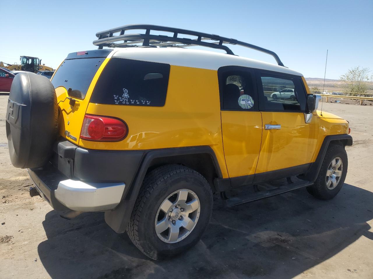 Photo 2 VIN: JTEBU11F49K057174 - TOYOTA FJ CRUISER 