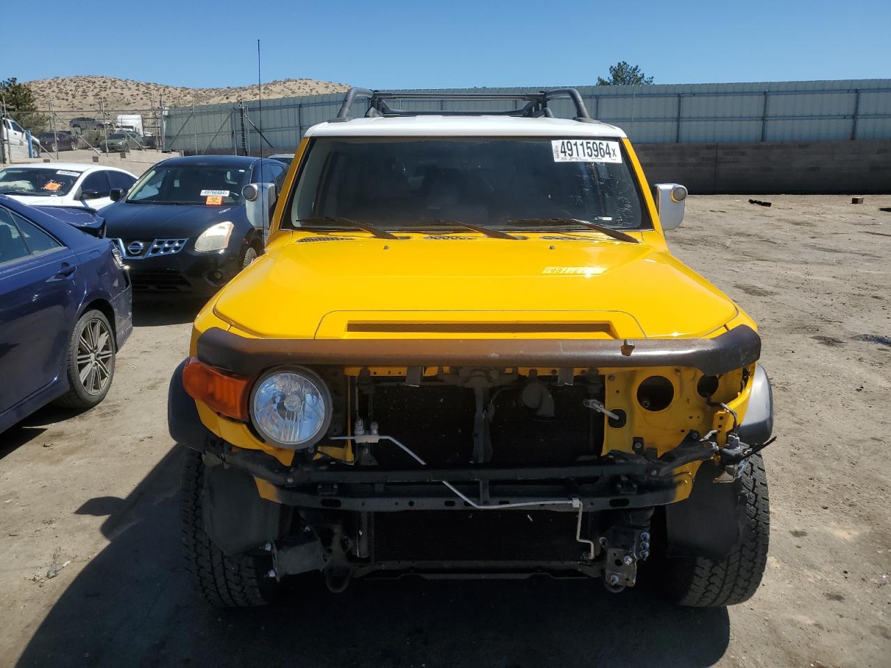 Photo 4 VIN: JTEBU11F49K057174 - TOYOTA FJ CRUISER 