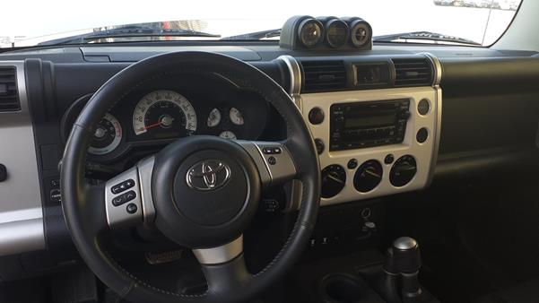 Photo 15 VIN: JTEBU11F4CK119812 - TOYOTA FJ CRUISER 