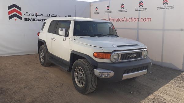 Photo 9 VIN: JTEBU11F4CK119812 - TOYOTA FJ CRUISER 