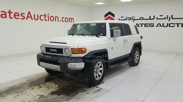 Photo 2 VIN: JTEBU11F4EK184744 - TOYOTA FJ CRUISER 