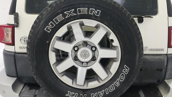 Photo 20 VIN: JTEBU11F4EK184744 - TOYOTA FJ CRUISER 