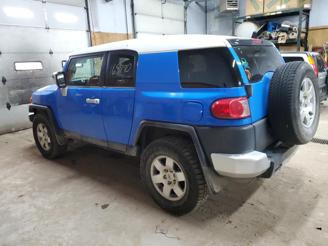 Photo 1 VIN: JTEBU11F570033409 - TOYOTA FJ CRUISER 