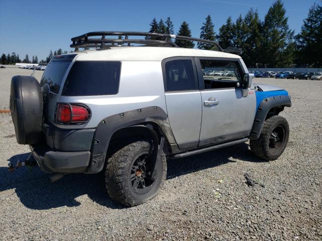 Photo 2 VIN: JTEBU11F570070332 - TOYOTA FJ CRUISER 