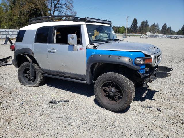 Photo 3 VIN: JTEBU11F570070332 - TOYOTA FJ CRUISER 