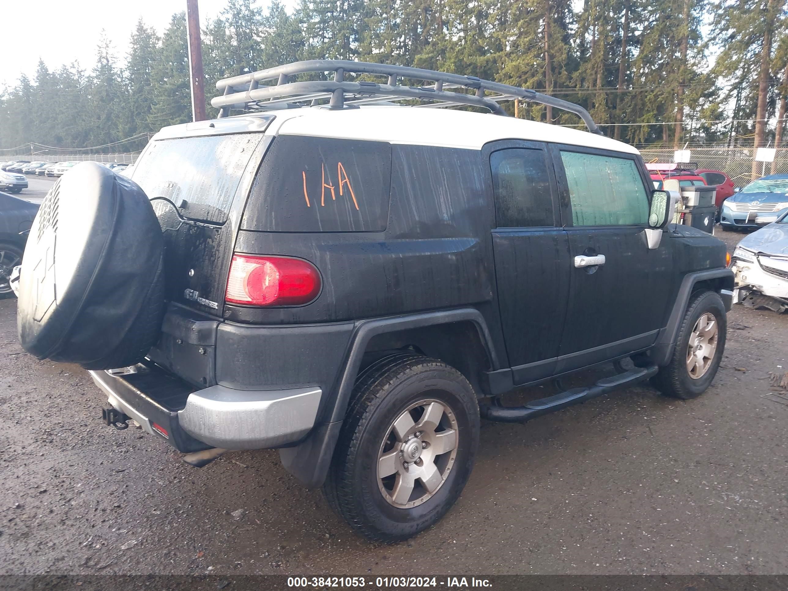 Photo 3 VIN: JTEBU11F570071612 - TOYOTA FJ CRUISER 