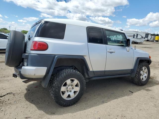 Photo 2 VIN: JTEBU11F570082612 - TOYOTA FJ CRUISER 