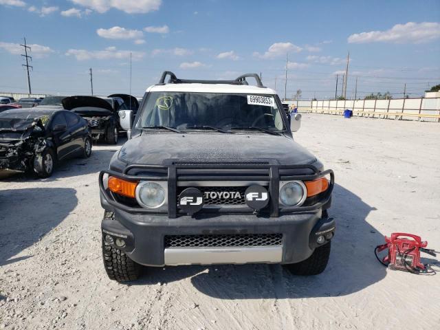 Photo 4 VIN: JTEBU11F570096400 - TOYOTA FJ CRUISER 