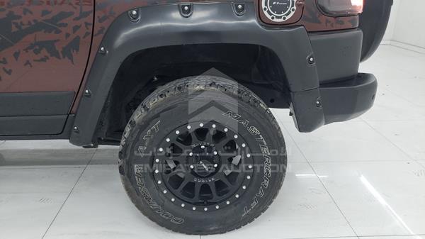 Photo 30 VIN: JTEBU11F5AK072187 - TOYOTA FJ CRUISER 