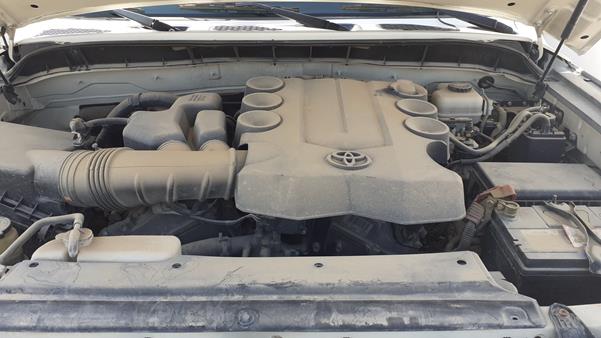 Photo 28 VIN: JTEBU11F5CK119334 - TOYOTA FJ CRUISER 