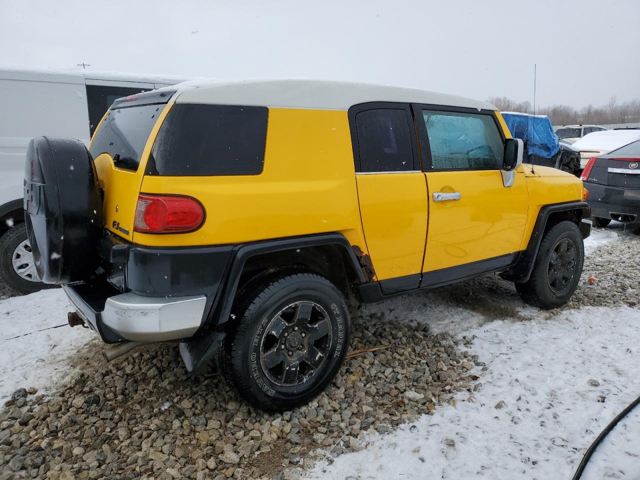 Photo 2 VIN: JTEBU11F670009569 - TOYOTA FJ CRUISER 