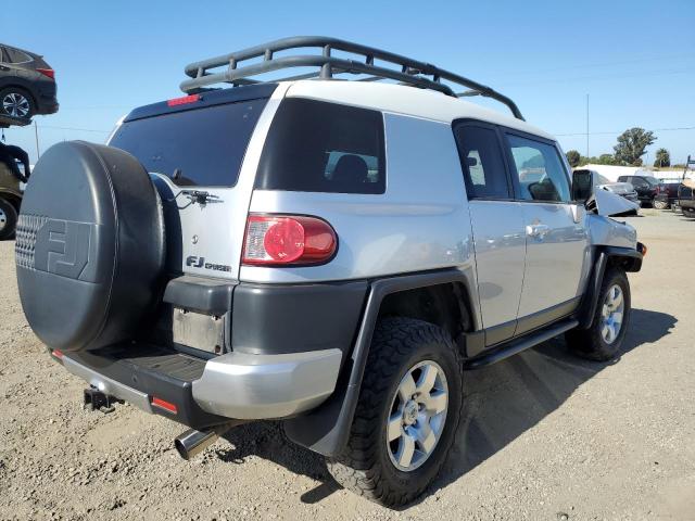 Photo 2 VIN: JTEBU11F670014948 - TOYOTA FJ CRUISER 