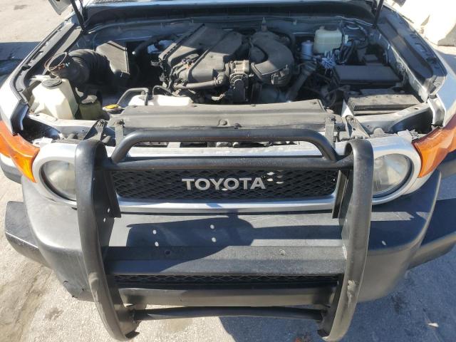 Photo 11 VIN: JTEBU11F670019714 - TOYOTA FJ CRUISER 