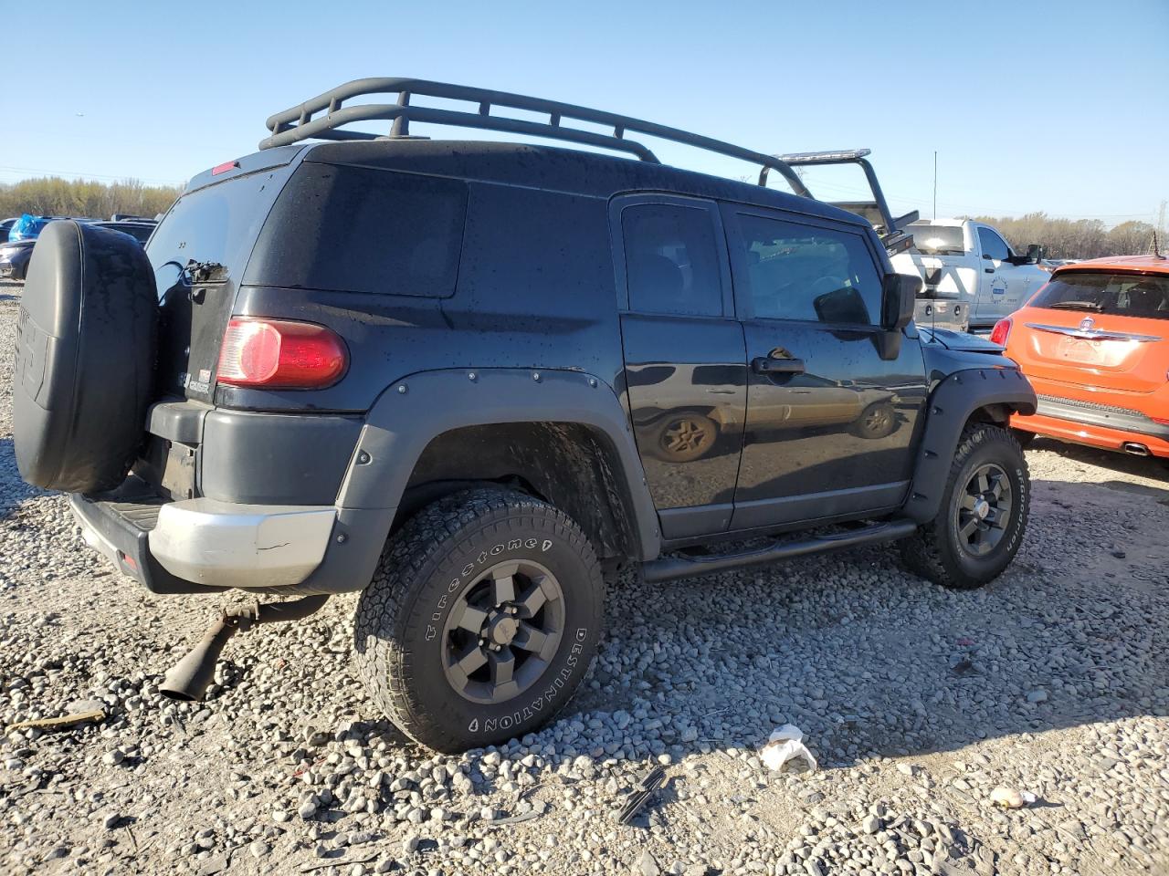 Photo 2 VIN: JTEBU11F670050557 - TOYOTA FJ CRUISER 