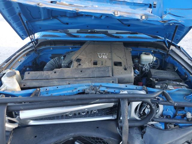 Photo 11 VIN: JTEBU11F670099306 - TOYOTA FJ CRUISER 