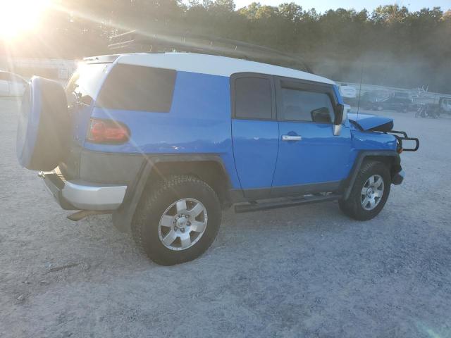 Photo 2 VIN: JTEBU11F670099306 - TOYOTA FJ CRUISER 