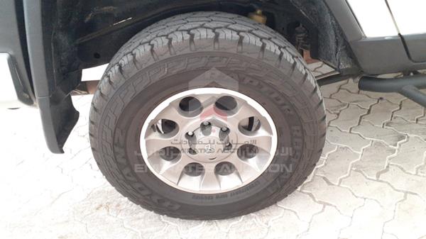 Photo 31 VIN: JTEBU11F6CK127751 - TOYOTA FJ CRUISER 