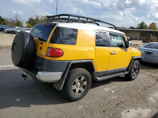 Photo 2 VIN: JTEBU11F770054813 - TOYOTA FJ CRUISER 