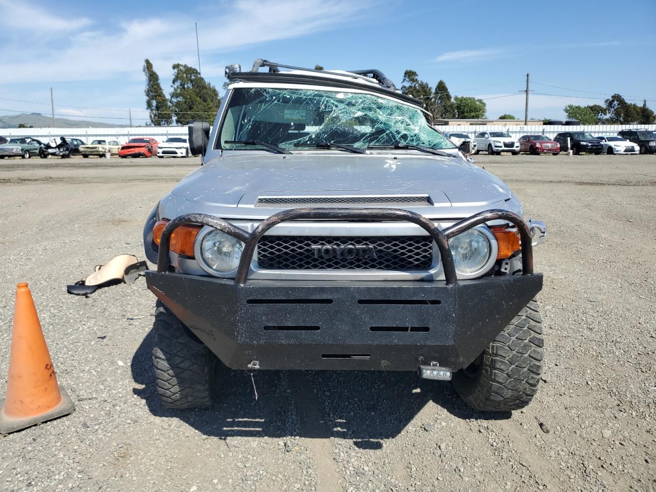 Photo 4 VIN: JTEBU11F770083762 - TOYOTA FJ CRUISER 