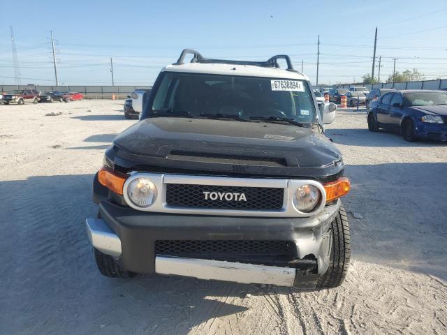 Photo 4 VIN: JTEBU11F78K003981 - TOYOTA FJ CRUISER 