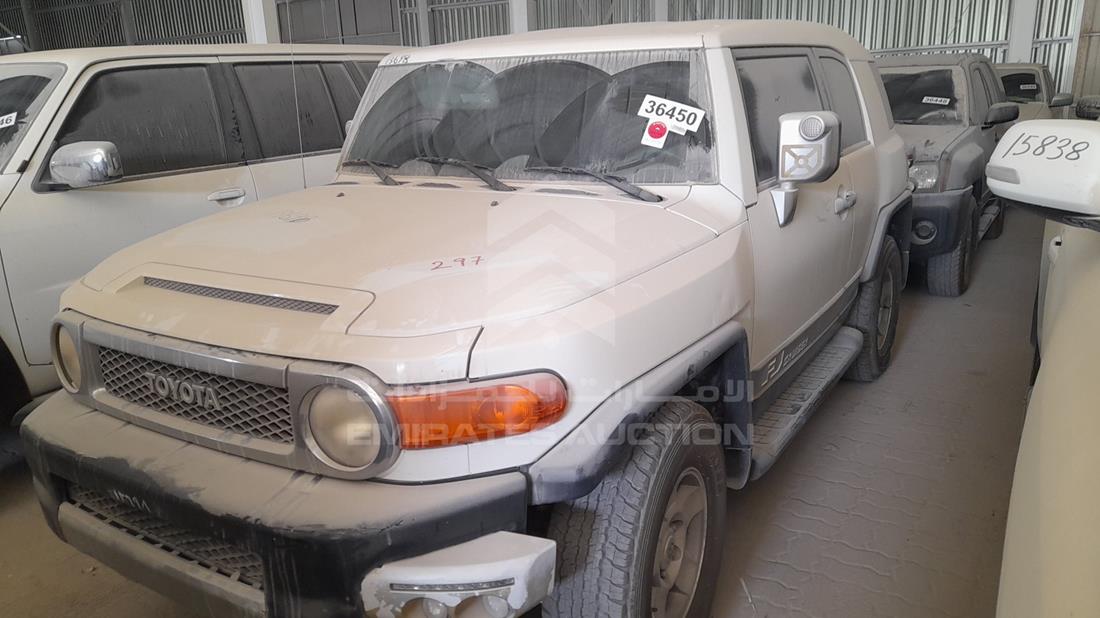 Photo 3 VIN: JTEBU11F79K066404 - TOYOTA FJ 