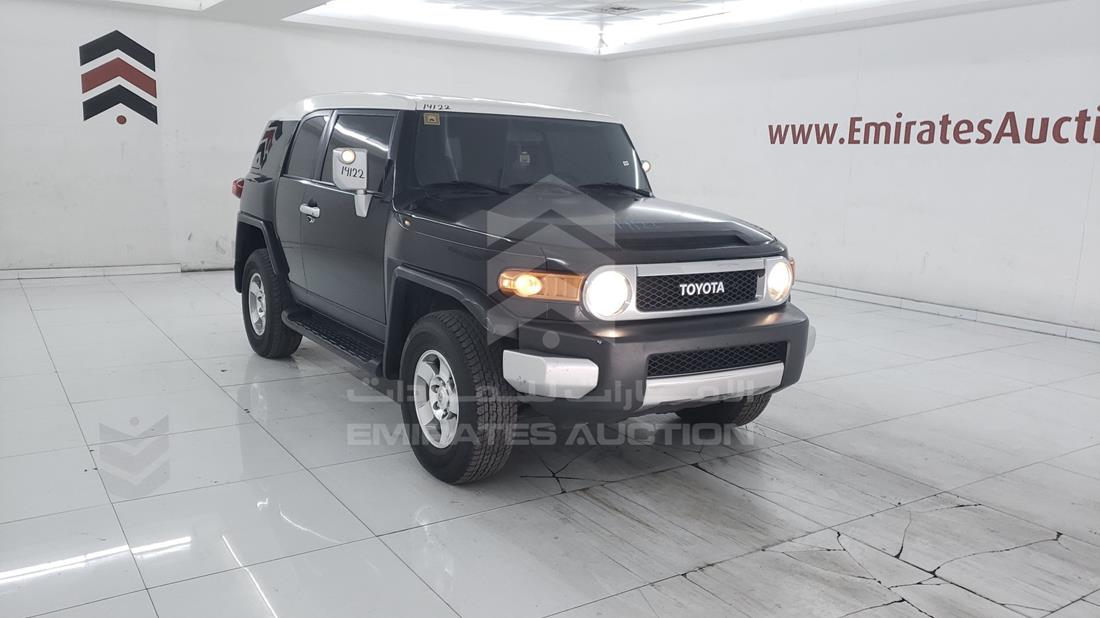 Photo 10 VIN: JTEBU11F7AK087189 - TOYOTA FJ 