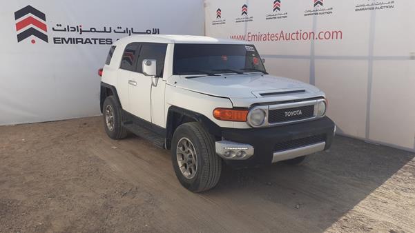 Photo 9 VIN: JTEBU11F7CK119819 - TOYOTA FJ CRUISER 