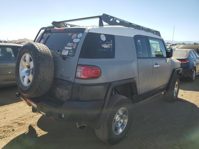 Photo 2 VIN: JTEBU11F870004700 - TOYOTA FJ CRUISER 