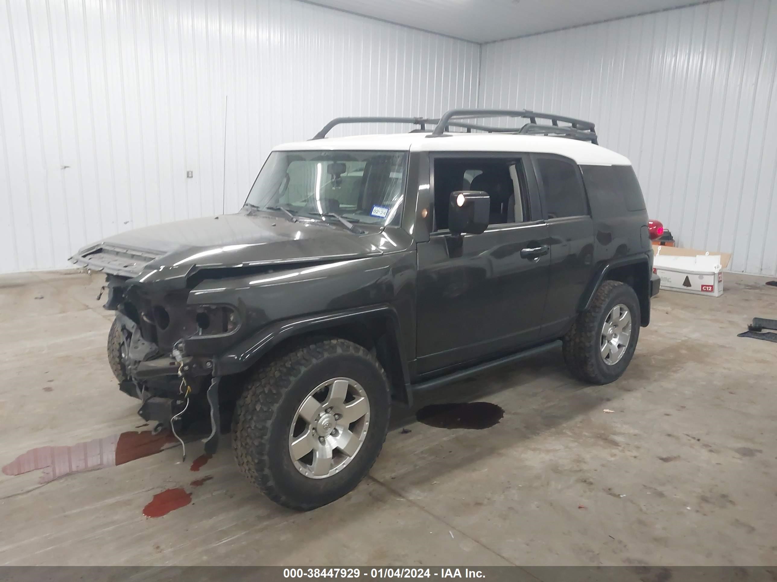 Photo 1 VIN: JTEBU11F870007676 - TOYOTA FJ CRUISER 