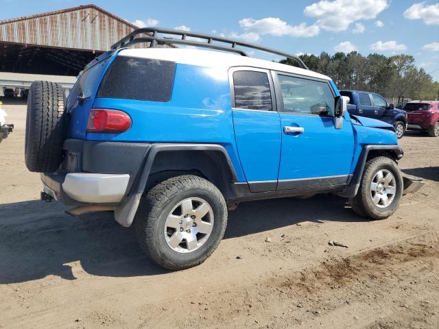 Photo 2 VIN: JTEBU11F870013171 - TOYOTA FJ CRUISER 