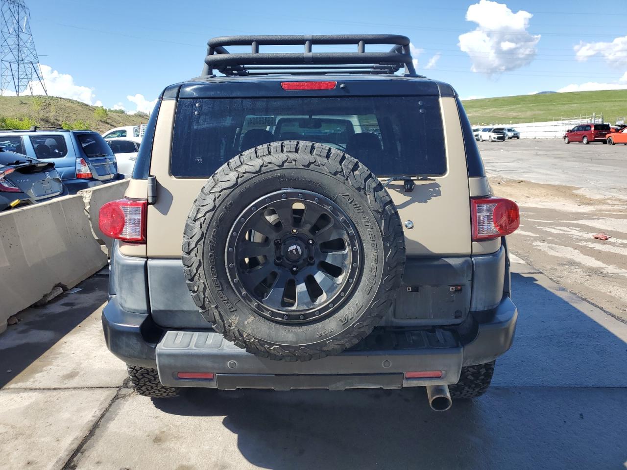 Photo 5 VIN: JTEBU11F870036272 - TOYOTA FJ CRUISER 