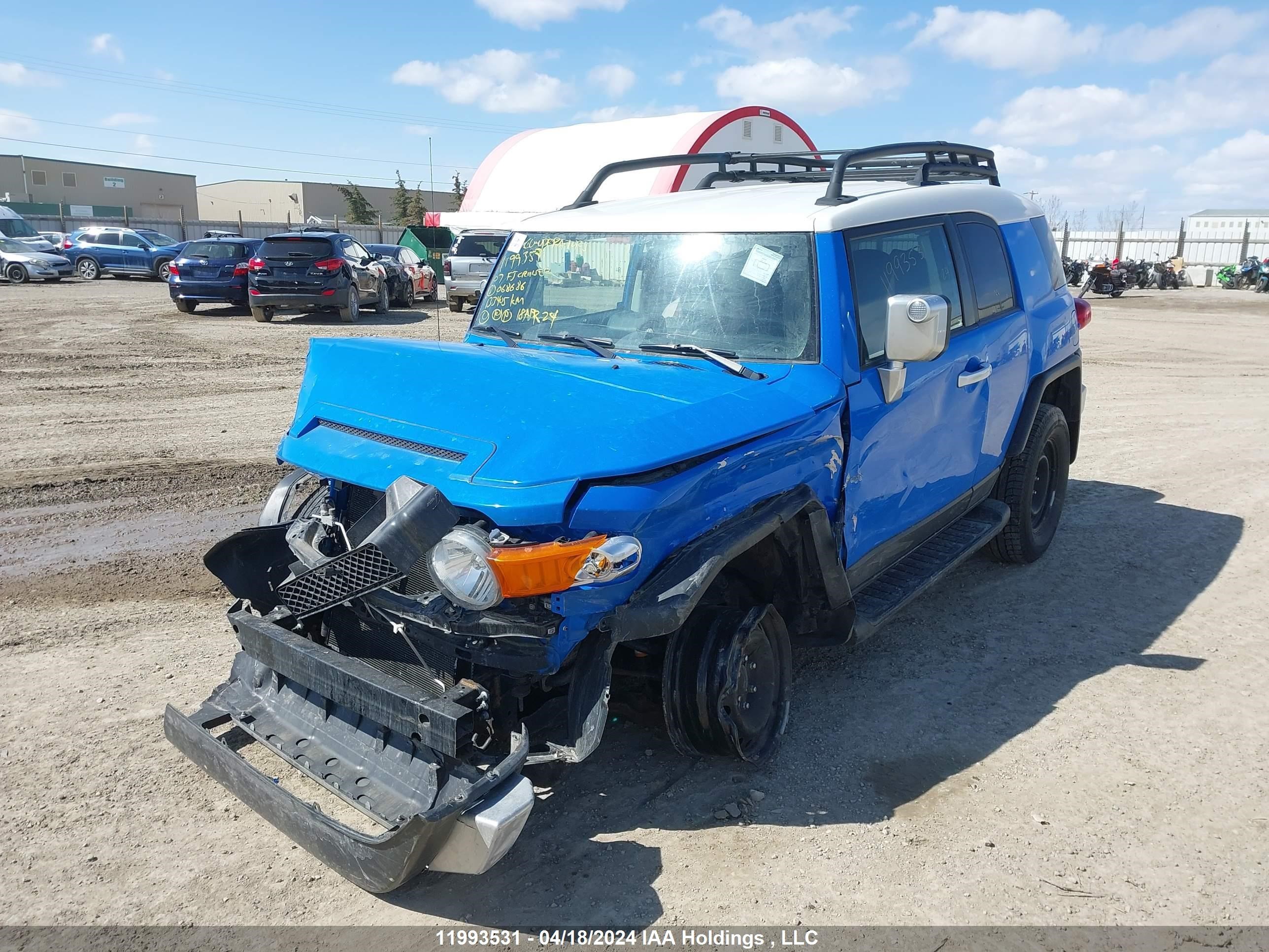 Photo 1 VIN: JTEBU11F870068686 - TOYOTA FJ CRUISER 