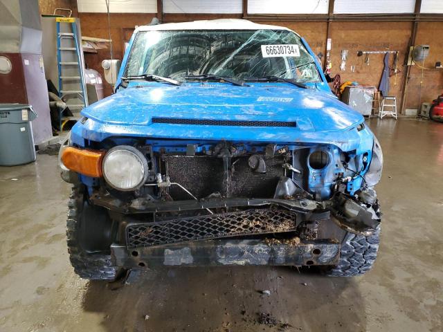 Photo 4 VIN: JTEBU11F870088002 - TOYOTA FJ CRUISER 