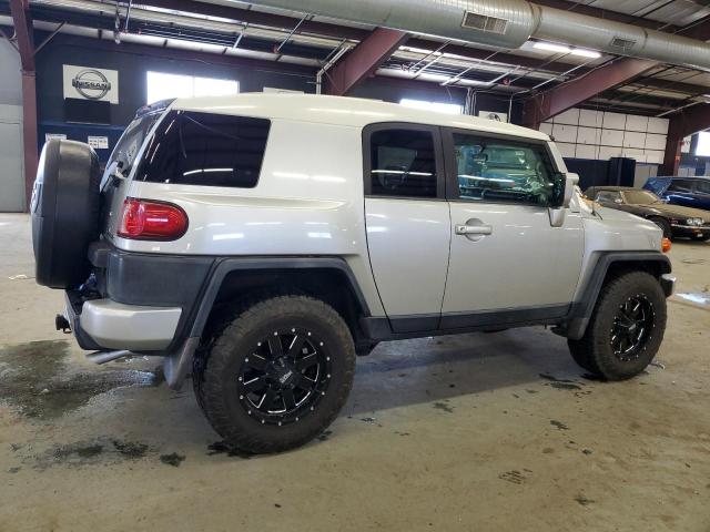 Photo 2 VIN: JTEBU11F870088369 - TOYOTA FJ CRUISER 