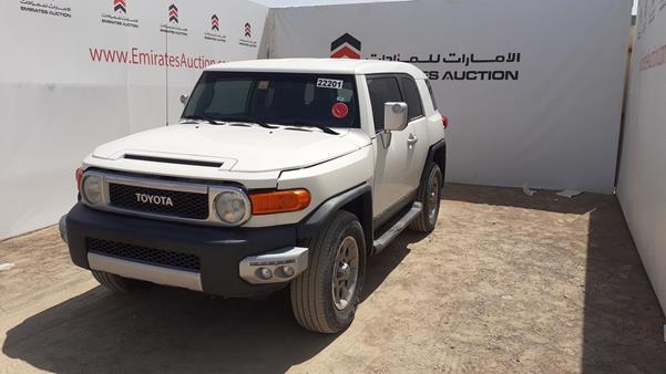 Photo 5 VIN: JTEBU11F8CK119991 - TOYOTA FJ CRUISER 